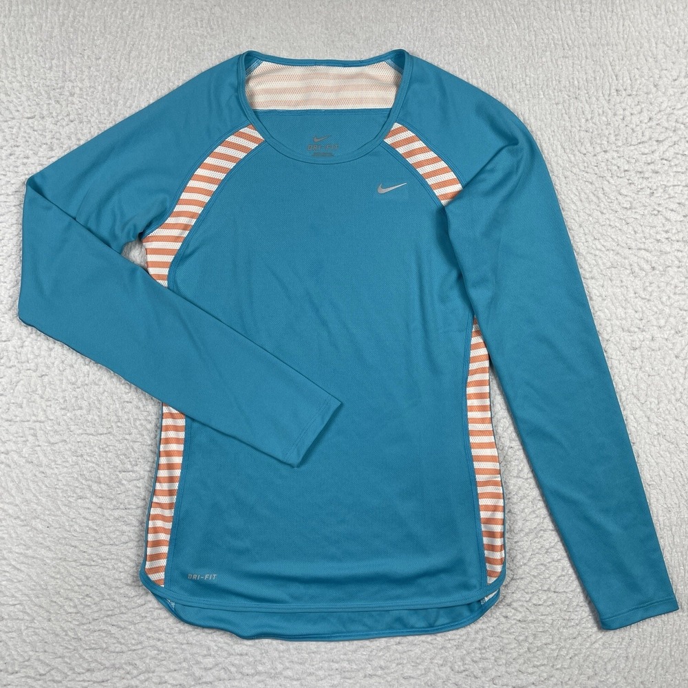 Nike Shirt Womens XS Blue Dri Fit Runner Jogger Hiking Travel Gym‎ Workout Top